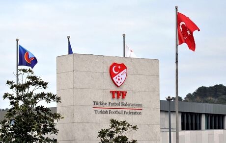 ادامه  بازداشت گسترده بازیکنان و مدیران لیگ برتر فوتبال ترکیه به اتهام قمار و شرط‌بندی

