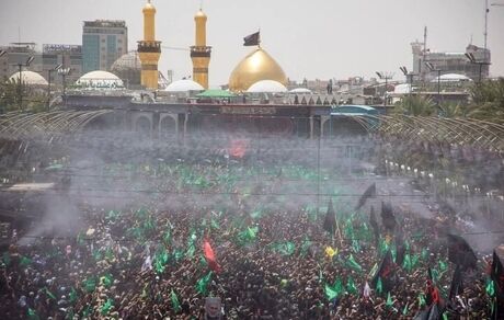 حضور ۱۰ میلیون نفر در آیین تشییع پیکر شهید آیت‌الله العظمی سید علی خامنه‌ای در نجف اشرف و کربلای معلی