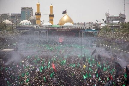 حضور ۱۰ میلیون نفر در آیین تشییع پیکر شهید آیت‌الله العظمی سید علی خامنه‌ای در نجف اشرف و کربلای معلی