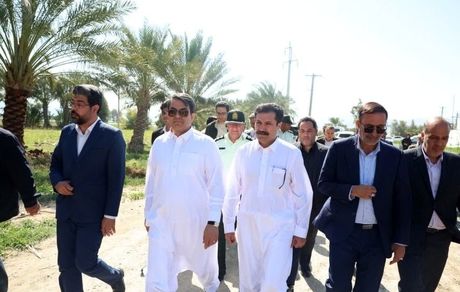 وعده معاون رئیس جمهور:از سال آینده دانش آموزی از تحصیل باز نمی‌ماند