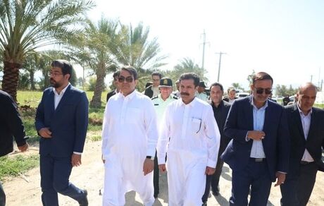 وعده معاون رئیس جمهور:از سال آینده دانش آموزی از تحصیل باز نمی‌ماند