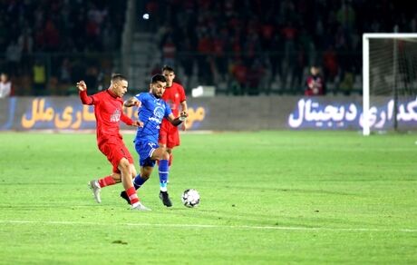 تراکتور ترسناک، صدرنشین لیگ برتر شد / استقلال باز هم باخت