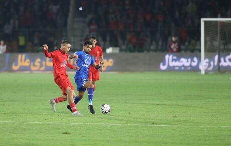 تراکتور ترسناک، صدرنشین لیگ برتر شد / استقلال باز هم باخت