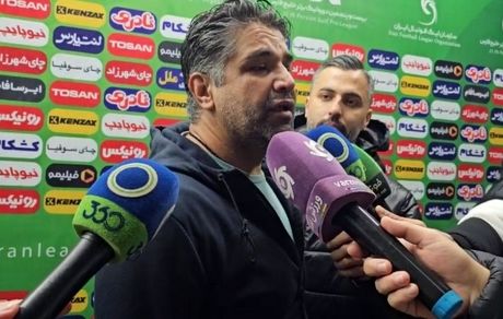 حمله تند سرمربی فجر سپاسی به جواد خیابانی