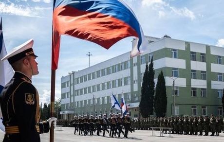 احضار نمایندگان روسیه توسط انگلیس و اتحادیه اروپا