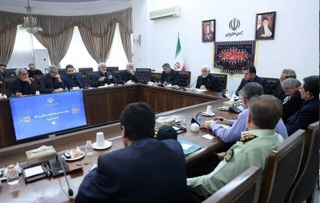 عارف: از ظرفیت علمی و توانایی کشور در حوزه امنیت سایبری استفاده نکردیم