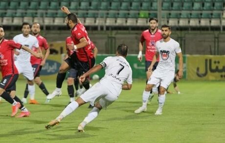 ذوب‌آهن با شکست نساجی، سال را با رتبه نهمی به پایان رساند