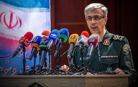 
سرلشکر باقری :بازدارندگی، مانع تهاجم دشمن به ایران است
