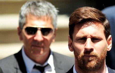 مسی به این شرط می‌تواند به بارسلونا بازگردد