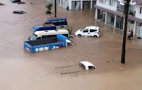 ۲ هزار کشته بر اثر سیل و طوفان در لیبی