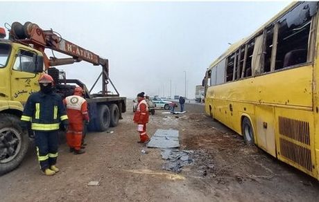 مصدومیت ۱۴ نفر بر اثر انحراف یک اتوبوس در تهران