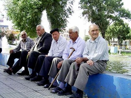 رای جدید دیوان عدالت/ فوق‌العاده ویژه بند ۱۰ ماده ۶۸ قانون مدیریت خدمات کشوری به بازنشستگان پرداخت می‌شود