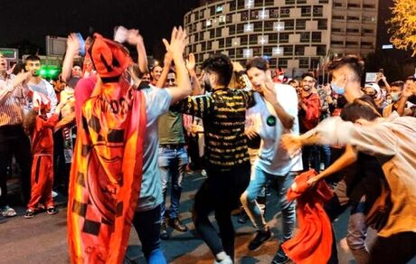 فینال پرسپولیس با حضور تماشاگر در قطر