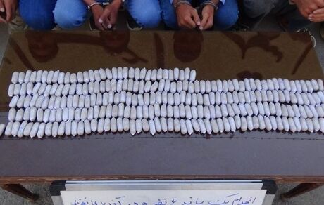 کشف ۲ کیلو هروئین از محل عجیب جاسازی شده اعضای یک باند قاچاق موادمخدر