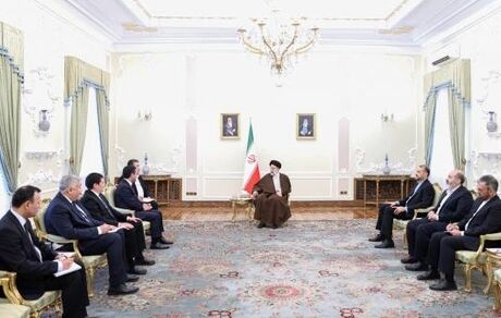 تسریع در اجرایی کردن توافقات روسای جمهور ایران و ازبکستان