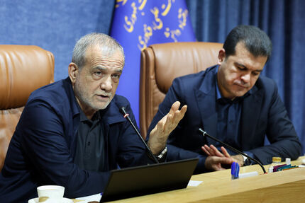 رئیس جمهور: سرعت گرفتن تحقق برنامه‌های کشور با توسعه دیپلماسی علمی و فناوری 