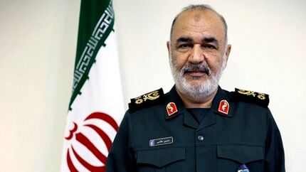 
سردار سلامی: بیش از حد نیاز موشک ذخیره کرده ایم
