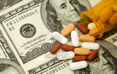 مجلس، واردات مواد اولیه دارویی و تجهیزات پزشکی را از مالیات معاف کرد