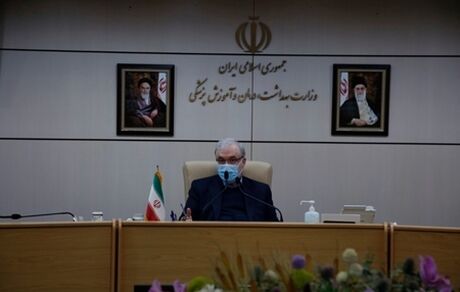حمل و نقل عمومی و مراکز خرید از عوامل خطر کرونا در تهران است