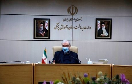 حمل و نقل عمومی و مراکز خرید از عوامل خطر کرونا در تهران است