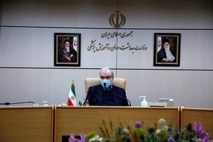 حمل و نقل عمومی و مراکز خرید از عوامل خطر کرونا در تهران است
