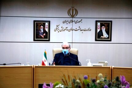 حمل و نقل عمومی و مراکز خرید از عوامل خطر کرونا در تهران است