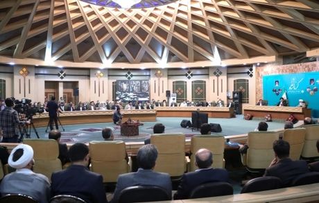 مردم متدین، امیدوار و حاضر در صحنه مهمترین مولفه‌ قدرت و اقتدار جمهوری اسلامی ایران هستند