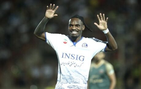 بیفوما دوباره نظرش را عوض و با پرسپولیس به توافق رسید