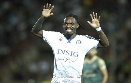 بیفوما دوباره نظرش را عوض و با پرسپولیس به توافق رسید