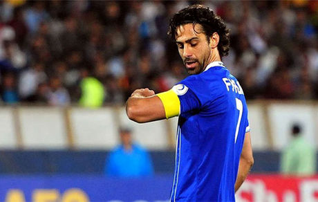 آدم‌های داخل و خارج باشگاه علیه استقلال و مجیدی