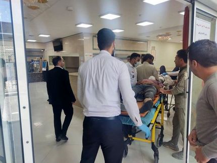 هفت مصدوم در آتش‌سوزی مبل‌سازی در یک روستای مشهد