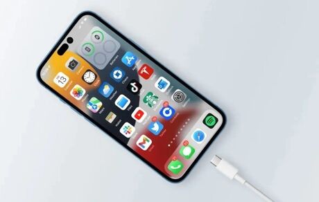 پایان عمر لایتنینگ، آیفون به پورت USB-C مجهز می‌شود