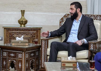 دیدار الجولانی و هیئتی از عربستان