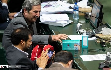 
دیدن ساک قرمزتان اذیت‌مان کرد/ شنیدن خبر سفرتان آزارمان داد
