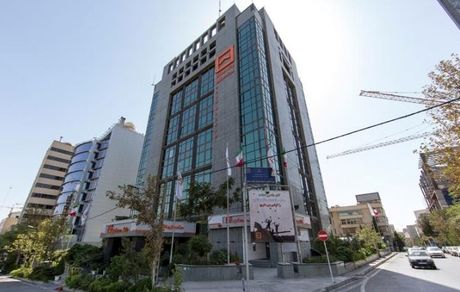 عدم پرداخت تسهیلات با نرخ سود صفردرصدی به متقاضیان/ شفافیت در ارایه صورت های مالی؛ مورد تاکید مدیران عالی بانک مسکن/ استفاده از ظرفیت های قانونی در پیگیری وصول مطالبات
