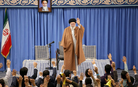 رهبر انقلاب: مذاکره با آمریکا هیچ نتیجه‌ای ندارد چون قطعا هیچ امتیازی نمی‌دهند