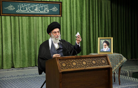 درباره برجام این بار فقط عمل ملاک است/هرجا انقلابی عمل کردیم، عقب ماندگی نداشتیم