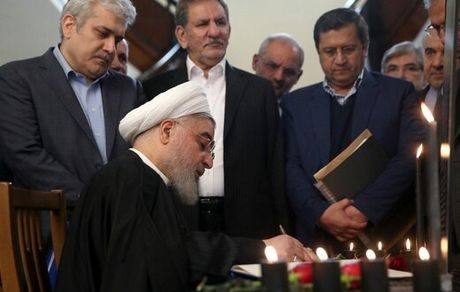 تکذیب شایعه استعفای رئیس جمهور در آستانه ۲۲ بهمن