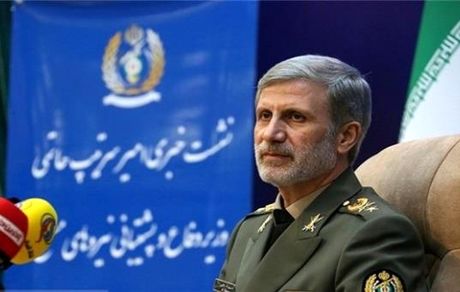 وزیر دفاع: تحریم‌های نظام استکبار با مقاومت ملت ایران شکست خورد