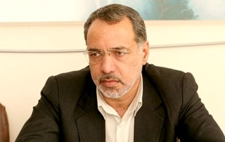  آرین‌منش: جامعه‌ای که برای حذف نخبگانش جشن می‌گیرد، رو به انحطاط است