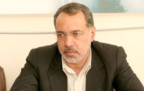  آرین‌منش: جامعه‌ای که برای حذف نخبگانش جشن می‌گیرد، رو به انحطاط است