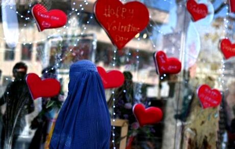 طالبان: جشن ولنتاین، جشن کفار است!