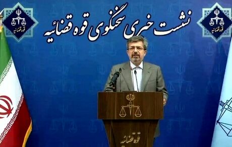 ۱۴ نفر درپی ریزش متروپل بازداشت شدند / مشایی در مرخصی است / قاتل دو طلبه در حرم رضوی به اعدام محکوم شد