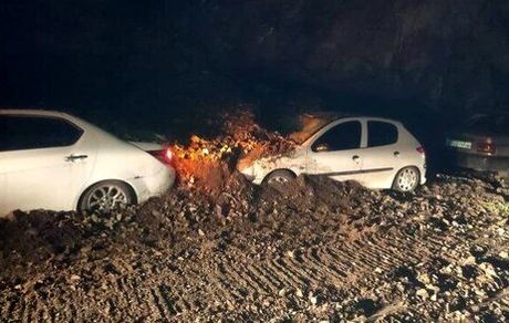 کوهنوردی نکنید و اطراف رودها و مسیل‌ها نروید