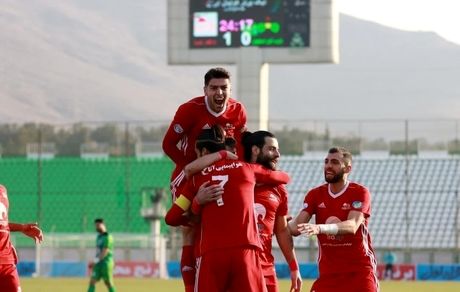 برد حساس تراکتور در اصفهان / نساجی به خودروسازان باخت