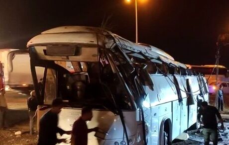 یک اتوبوس دیگر واژگون شد / ۲۰ نفر کشته و مصدوم شدند