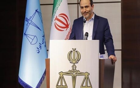 ۷۰ درصد زندانیان به شکل مجازی در دادگاه شرکت می‌کنند