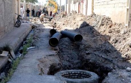 شبکه فاضلاب، جان یک کودک را در اهواز گرفت / شهرداری : آبفا مقصر است / آبفا: شهرداری مقصر است