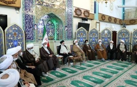 نه می‌توانیم توقف کنیم و نه اجازه عقب‌گرد داریم