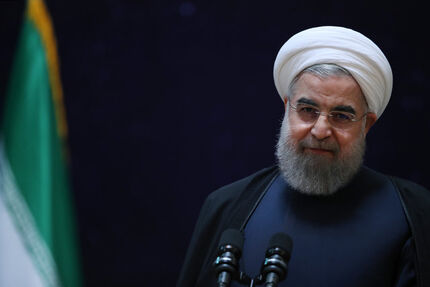 روحانی: امروز شاهد رشد نرخ تورم و رشد مثبت اقتصاد هستیم
